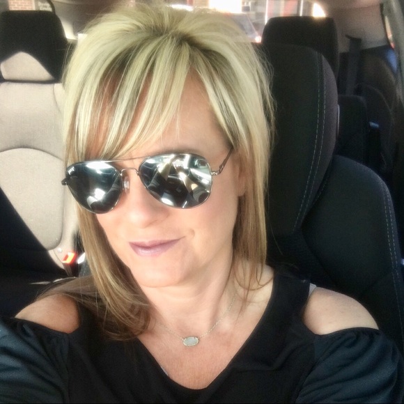 About Me - Picture 2 of 6